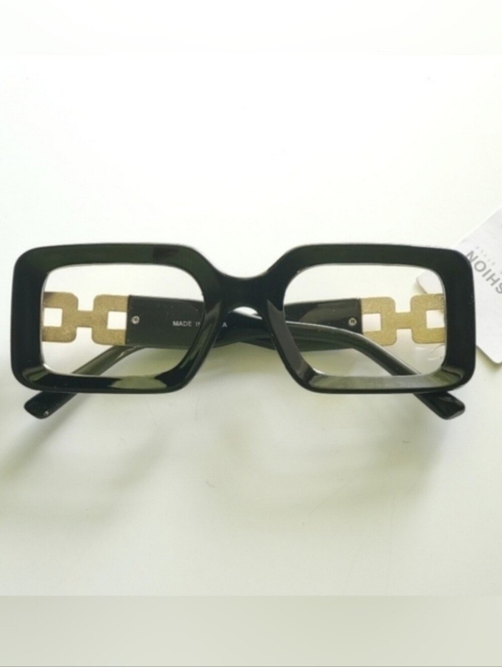 Black Rectangular Chain-Temple Fashion Glasses